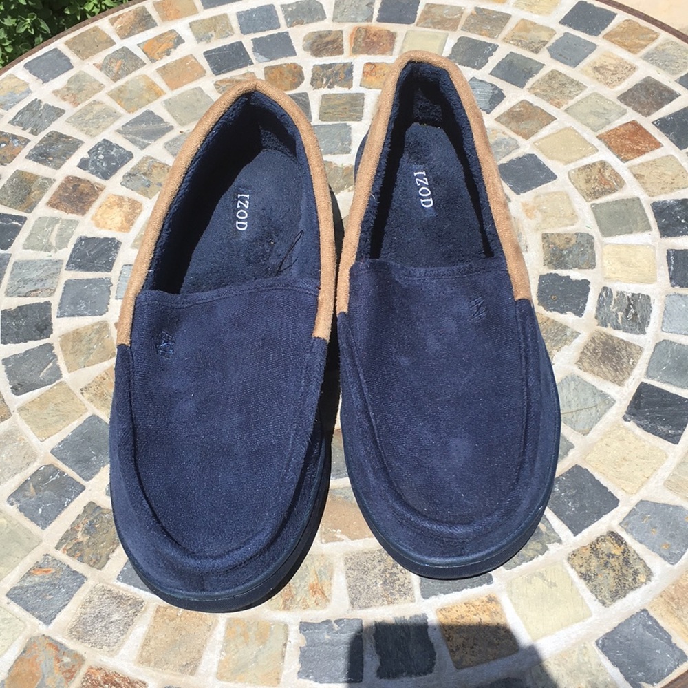 Izod slippers